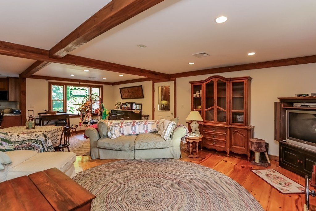 3 Wilder Road Hingham, MA 02043 - Photo 3 of 22 Gallery Image 3