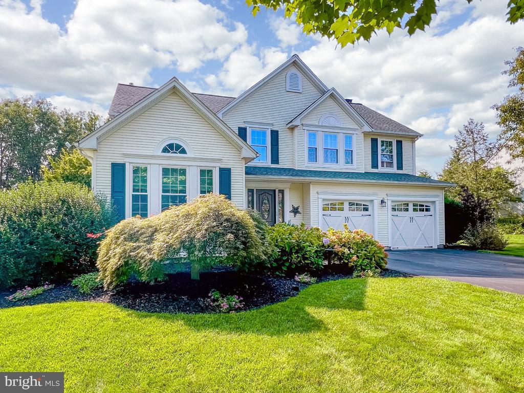 8 Devon Road Newtown, PA 18940 - Photo 1 of 61 Gallery Image 1