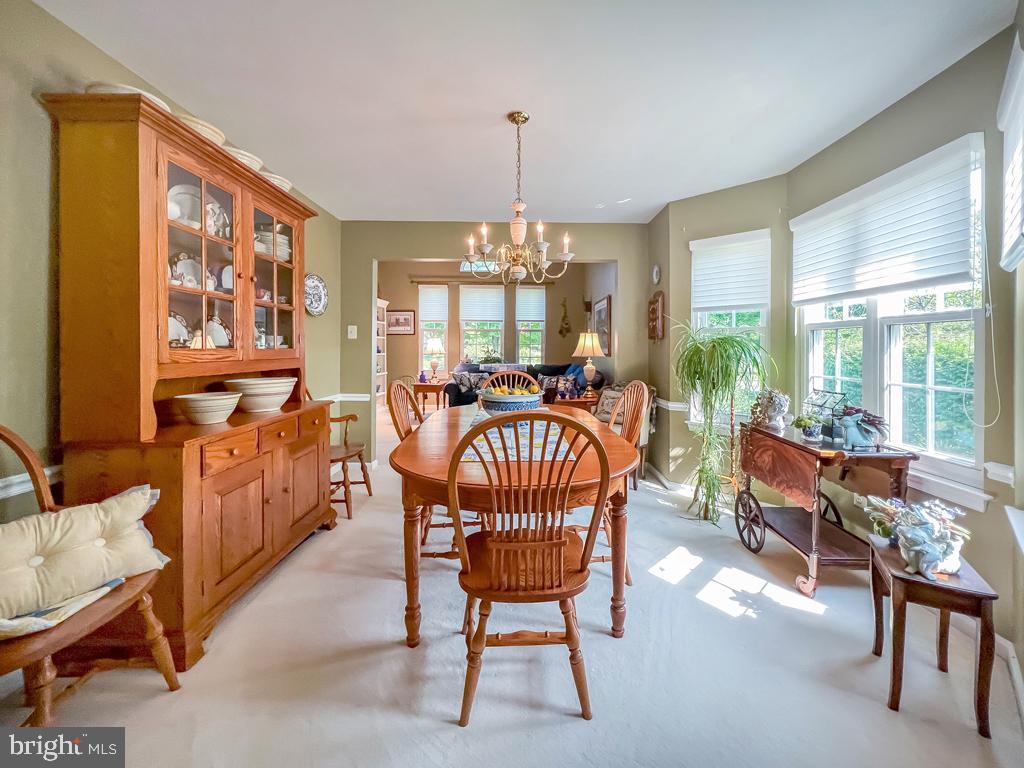 8 Devon Road Newtown, PA 18940 - Photo 6 of 61 Dining Room