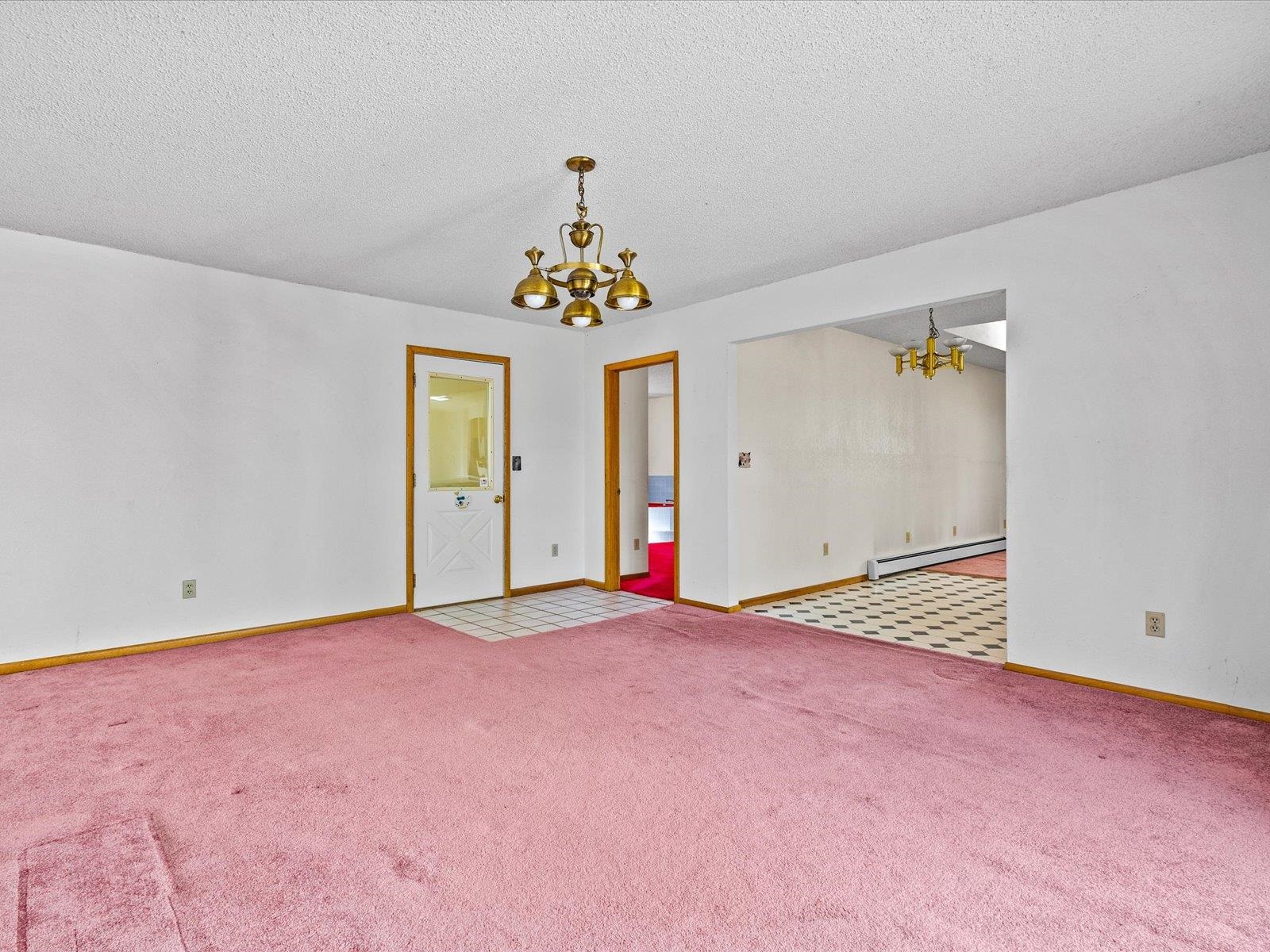 1425 19 Road Fruita, CO 81521 - Photo 19 of 42 an empty room with windows and closet