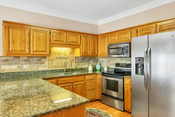 $289,900 | 517 Harbor Village Drive, Madison, TN 37115