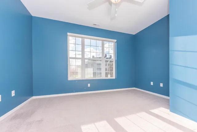 $2,195 | 1008 Summerfield Glen, Ann Arbor, MI 48103