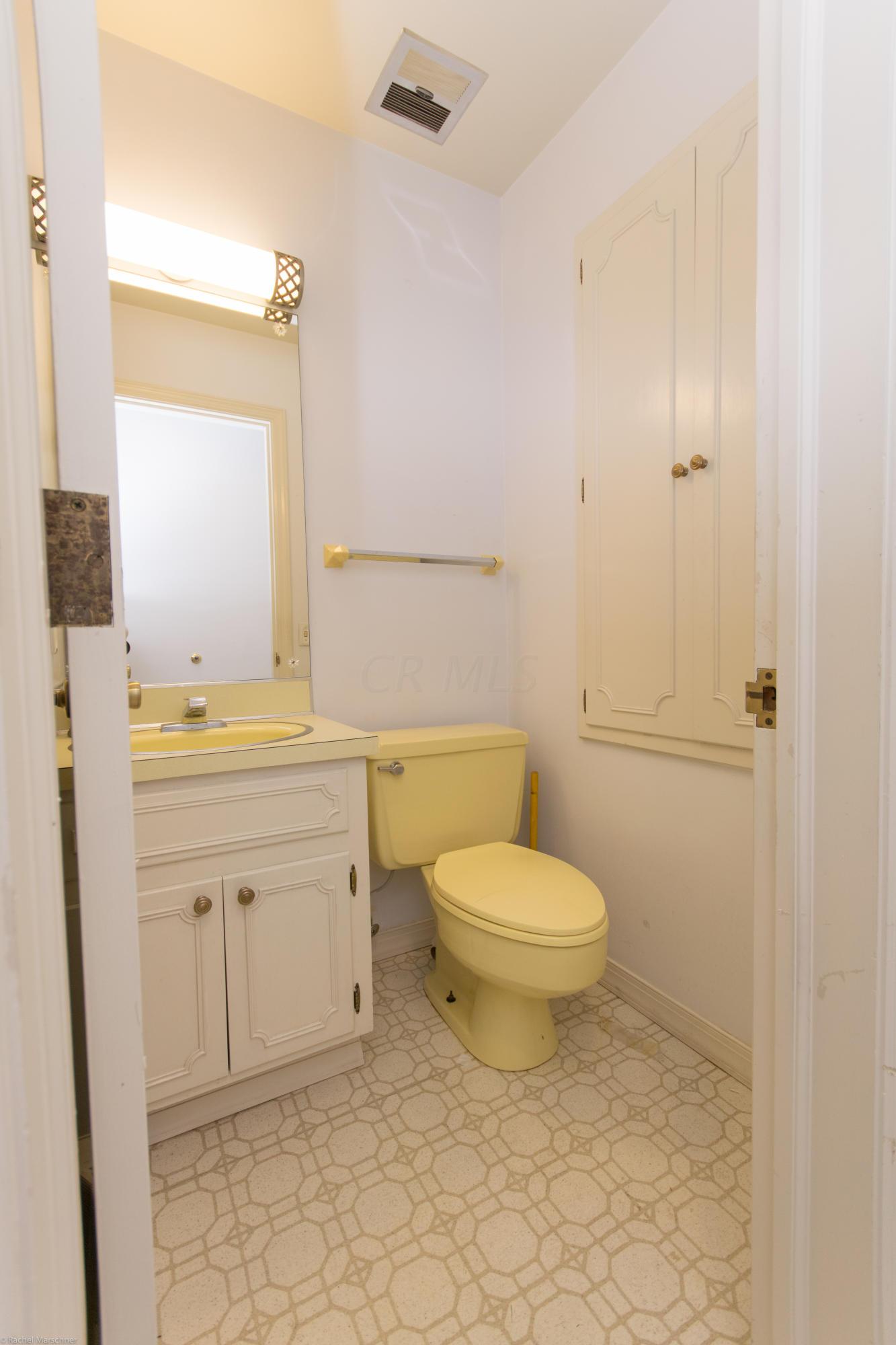 654 Indian Mound Road Columbus, OH 43213 - Photo 16 of 78 Gallery Image 16
