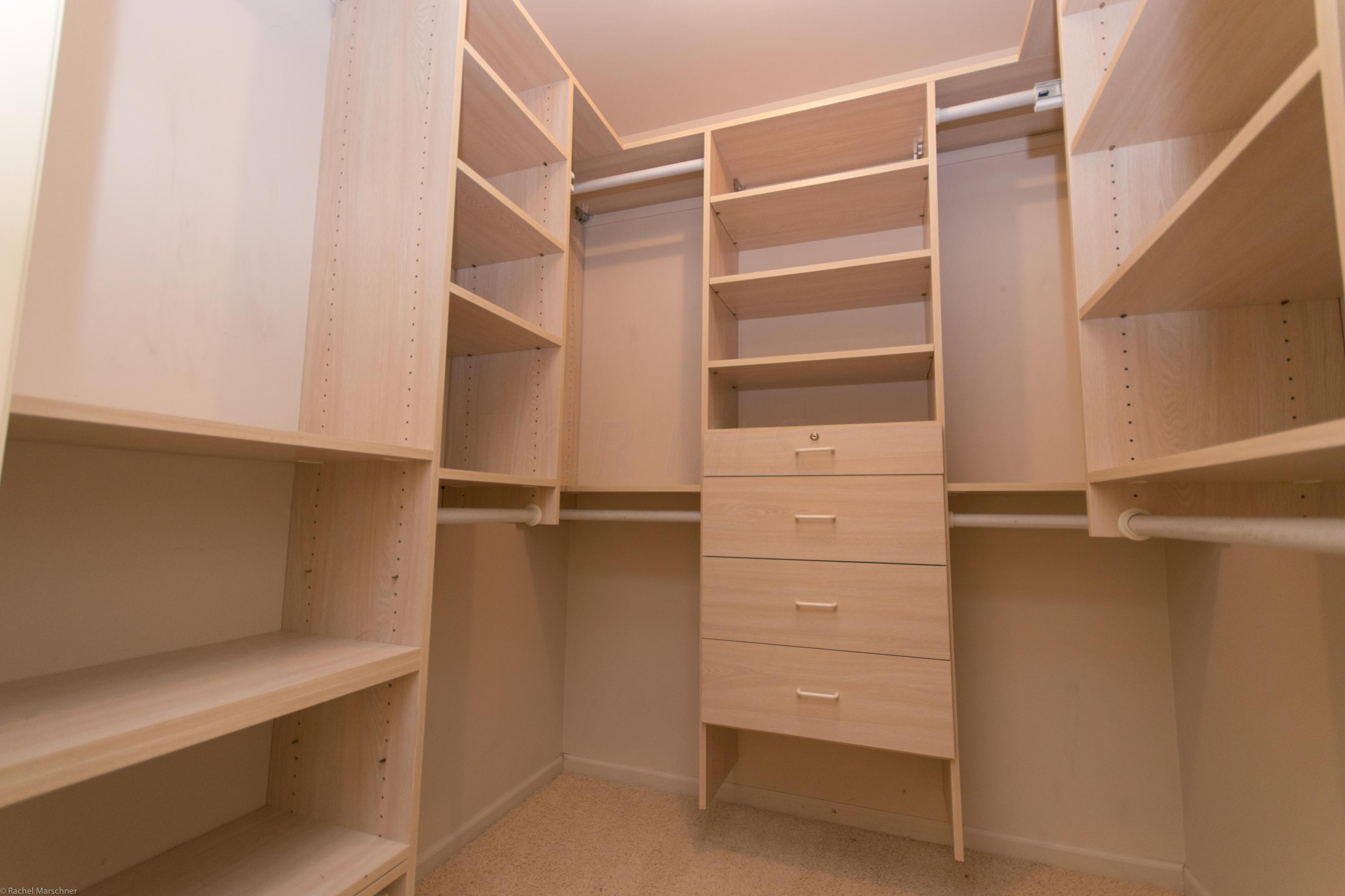 654 Indian Mound Road Columbus, OH 43213 - Photo 20 of 78 Gallery Image 20