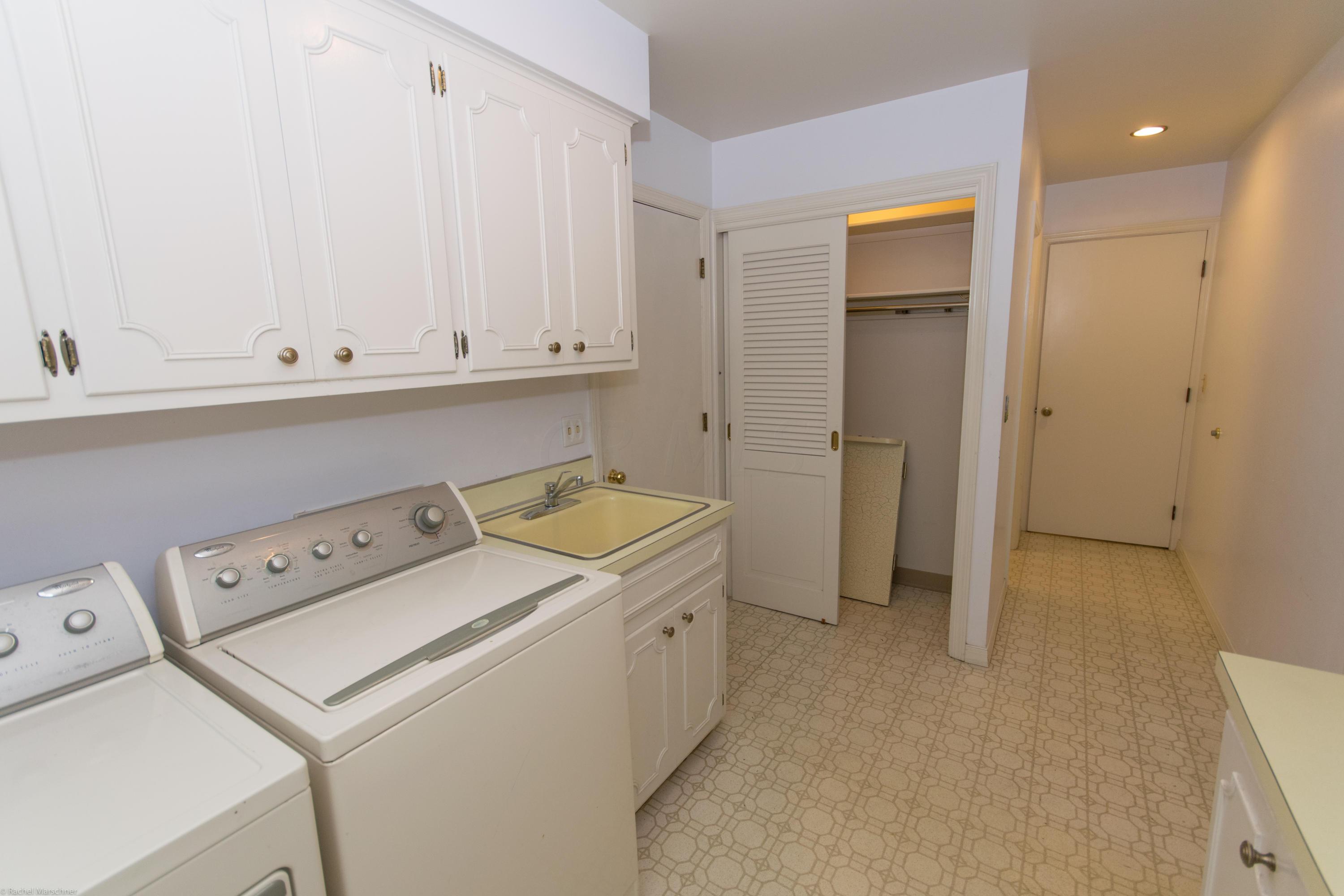 654 Indian Mound Road Columbus, OH 43213 - Photo 69 of 78 Gallery Image 69
