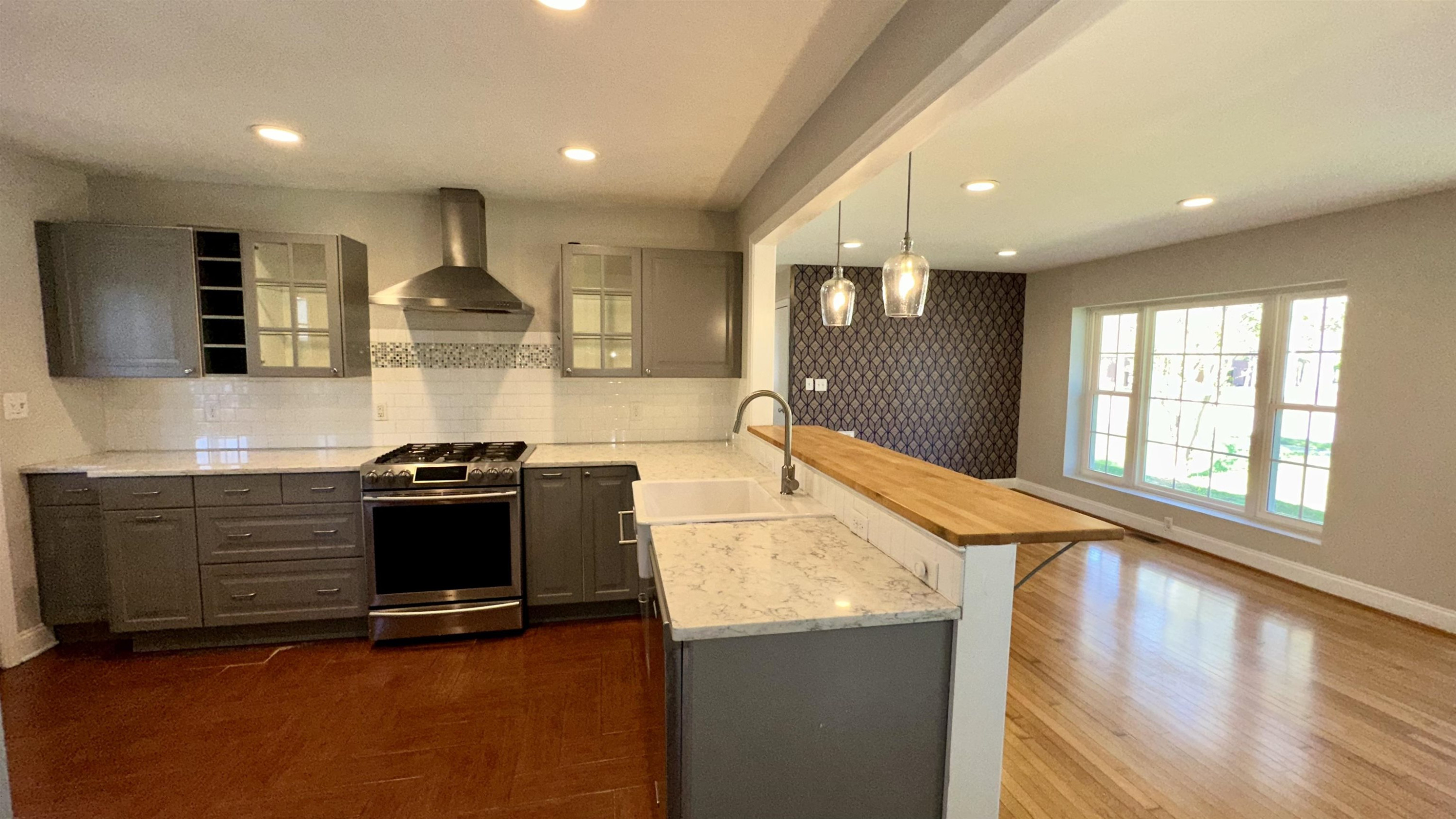 1113 Marlborough Road Raleigh, NC 27610 - Photo 6 of 28 Photo 6