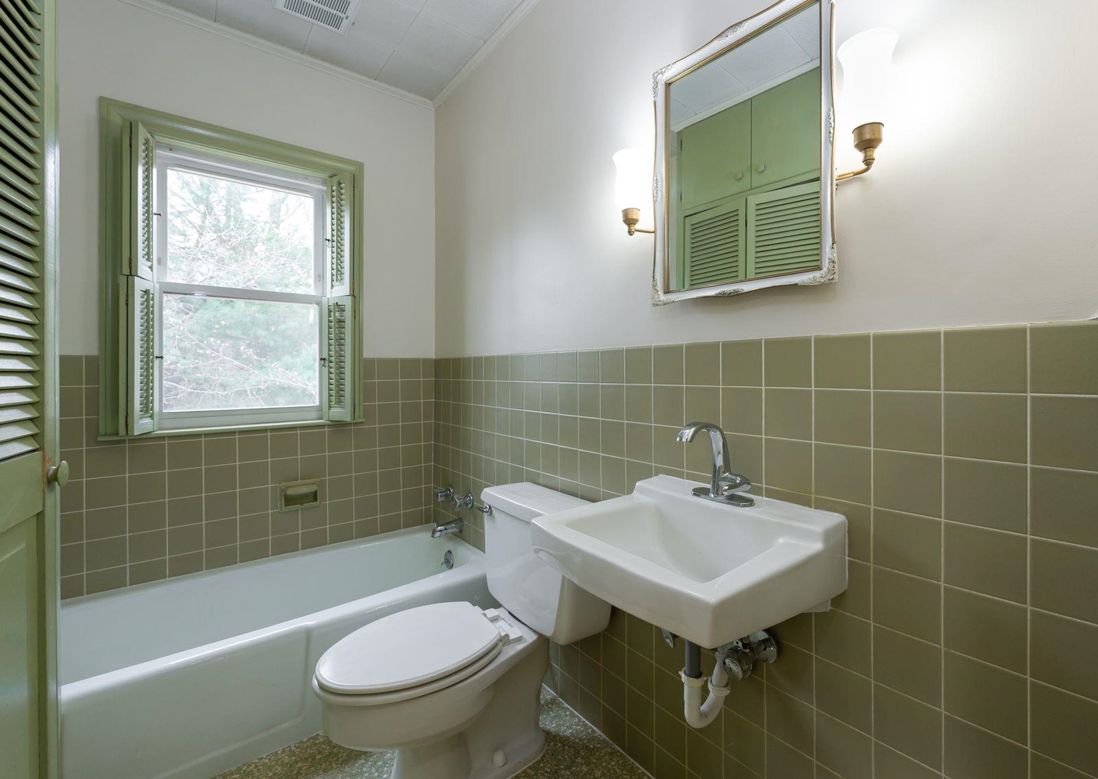 7 1st Street Hudson, NH 03051 - Photo 20 of 37
