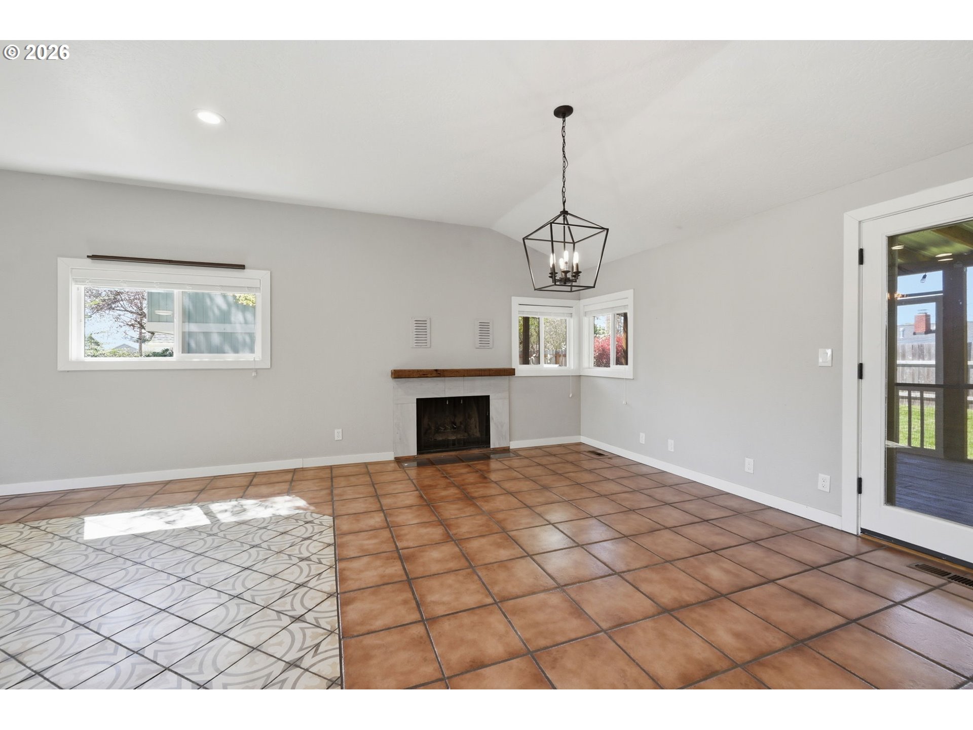 2612 Sage Street Eugene, OR 97404 - Photo 10 of 45