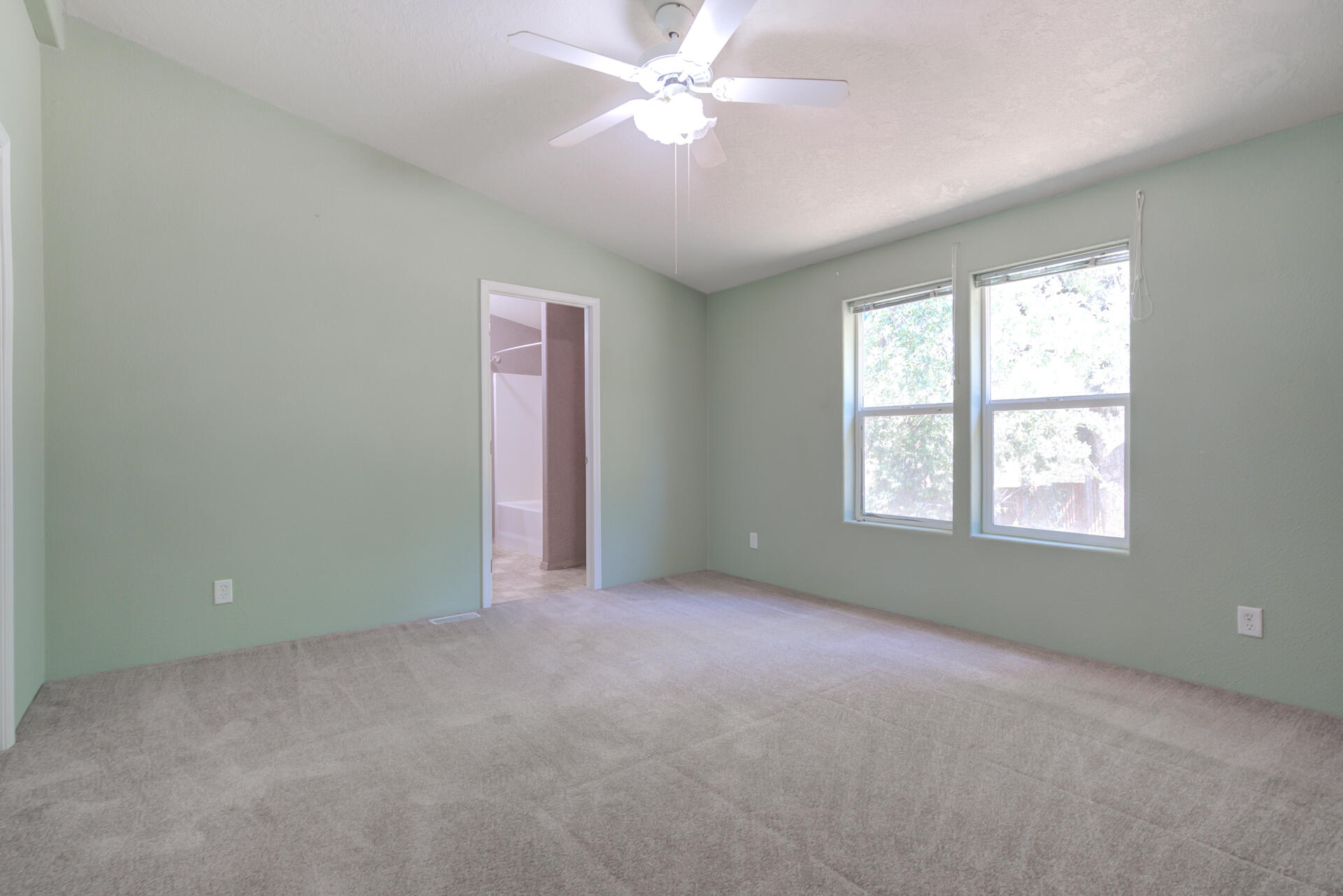 16412 Schilling Road Redding, CA 96001 - Photo 15 of 39 16412SchillingRoad-20
