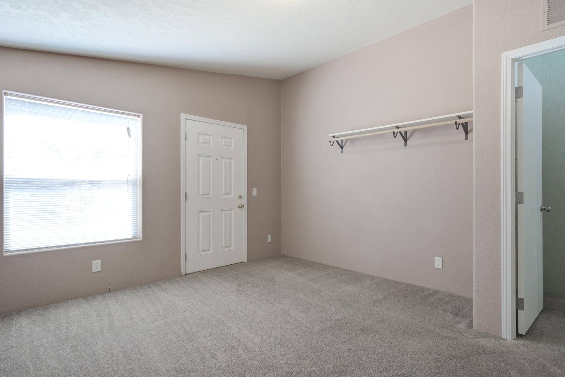 16412 Schilling Road Redding, CA 96001 - Photo 22 of 39 16412SchillingRoad-31