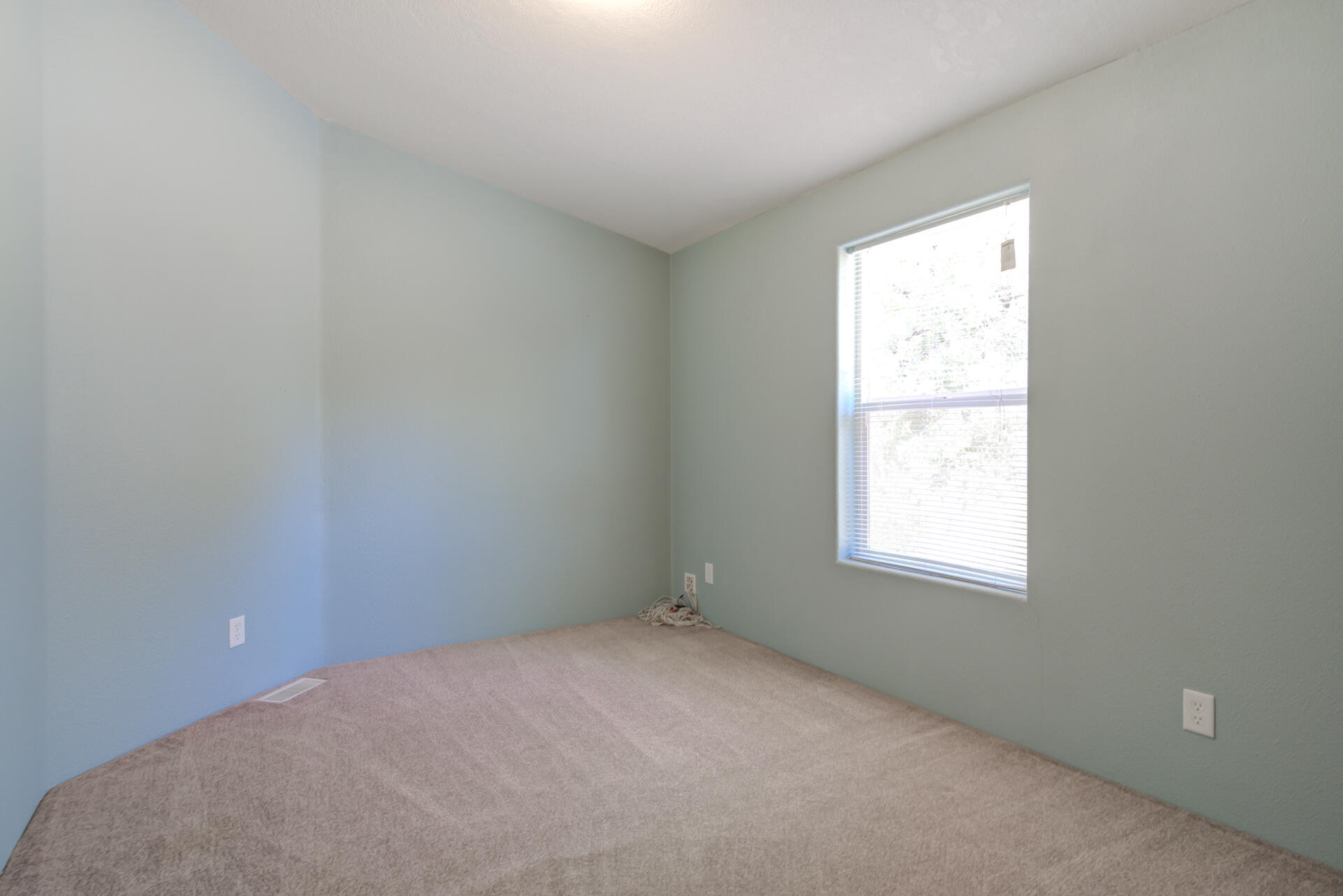 16412 Schilling Road Redding, CA 96001 - Photo 24 of 39 16412SchillingRoad-33