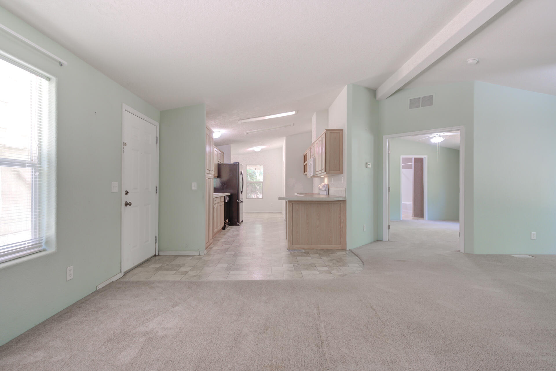 16412 Schilling Road Redding, CA 96001 - Photo 6 of 39 16412SchillingRoad-4