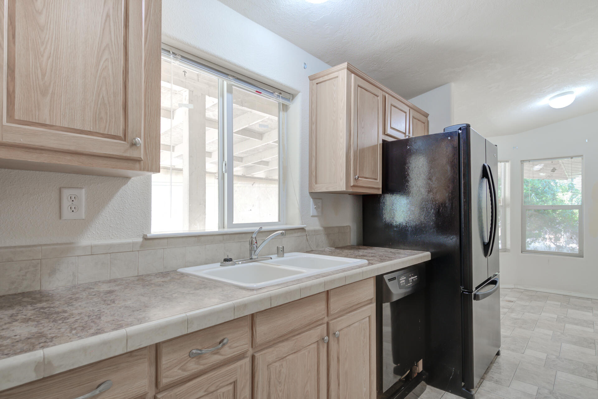 16412 Schilling Road Redding, CA 96001 - Photo 9 of 39 16412SchillingRoad-11
