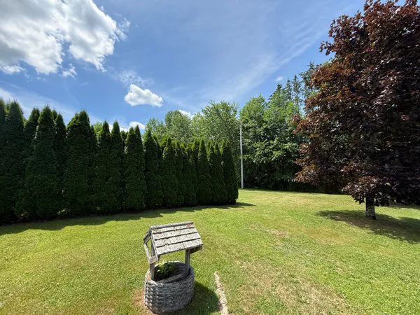 $259,900 | 132 Old County Road North, Enfield, ME 04493