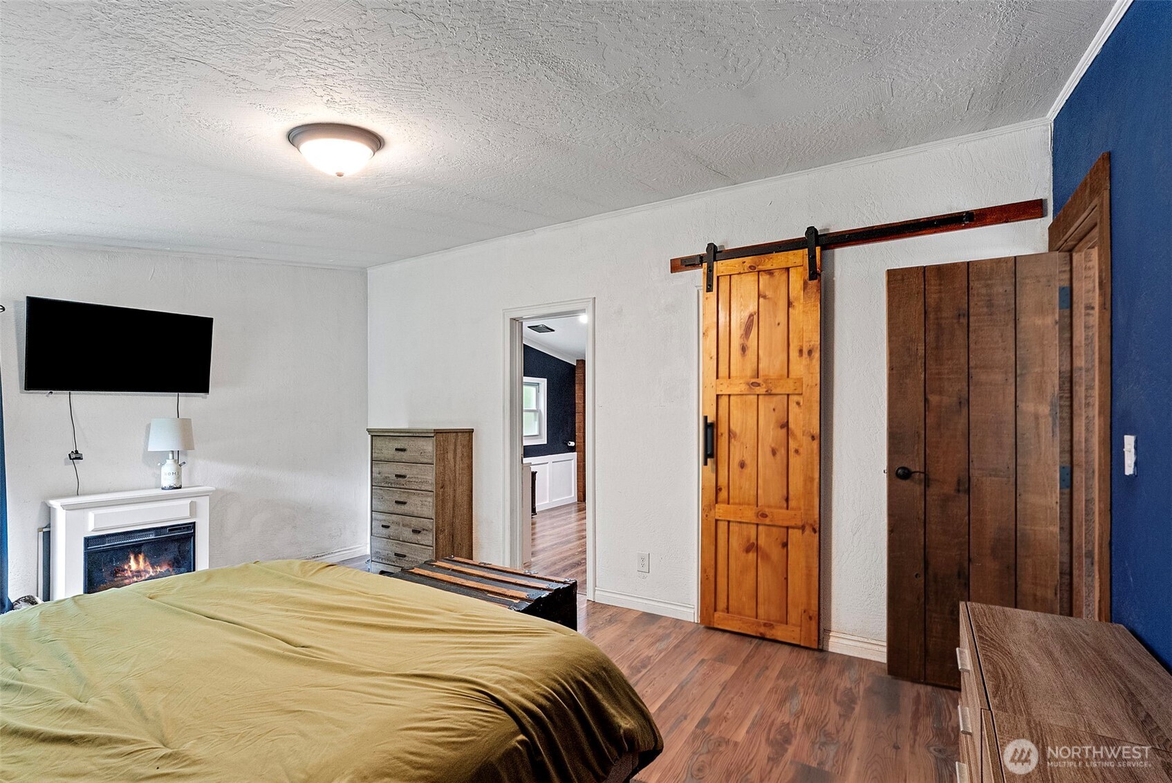 9390 Phillips Road Southeast Port Orchard, WA 98367 - Photo 14 of 35