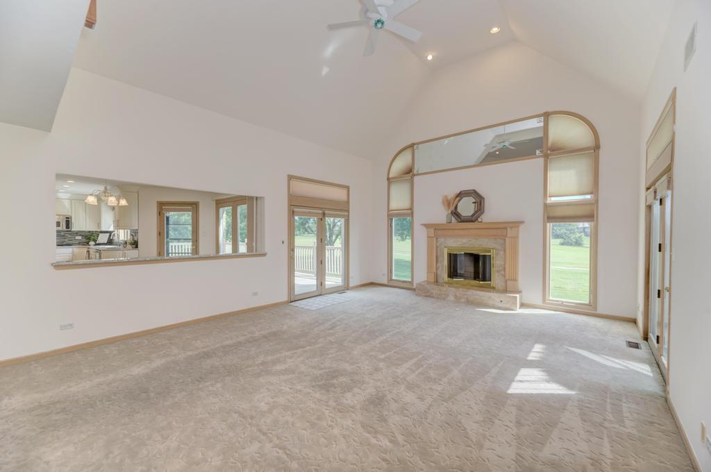 1500 Royal Oak Road Darien, IL 60561 - Photo 11 of 48