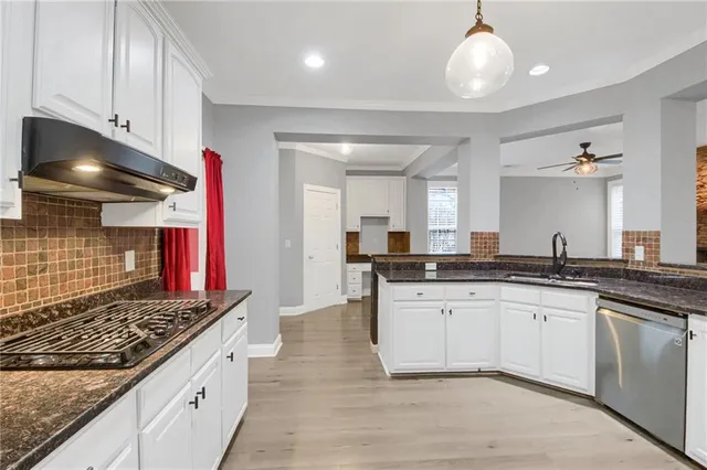 $565,000 | 5610 Vinings Place Trail Southeast, Mableton, GA 30126