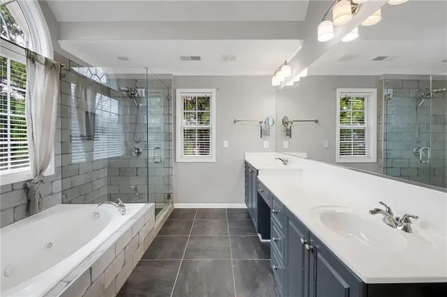 $565,000 | 5610 Vinings Place Trail Southeast, Mableton, GA 30126