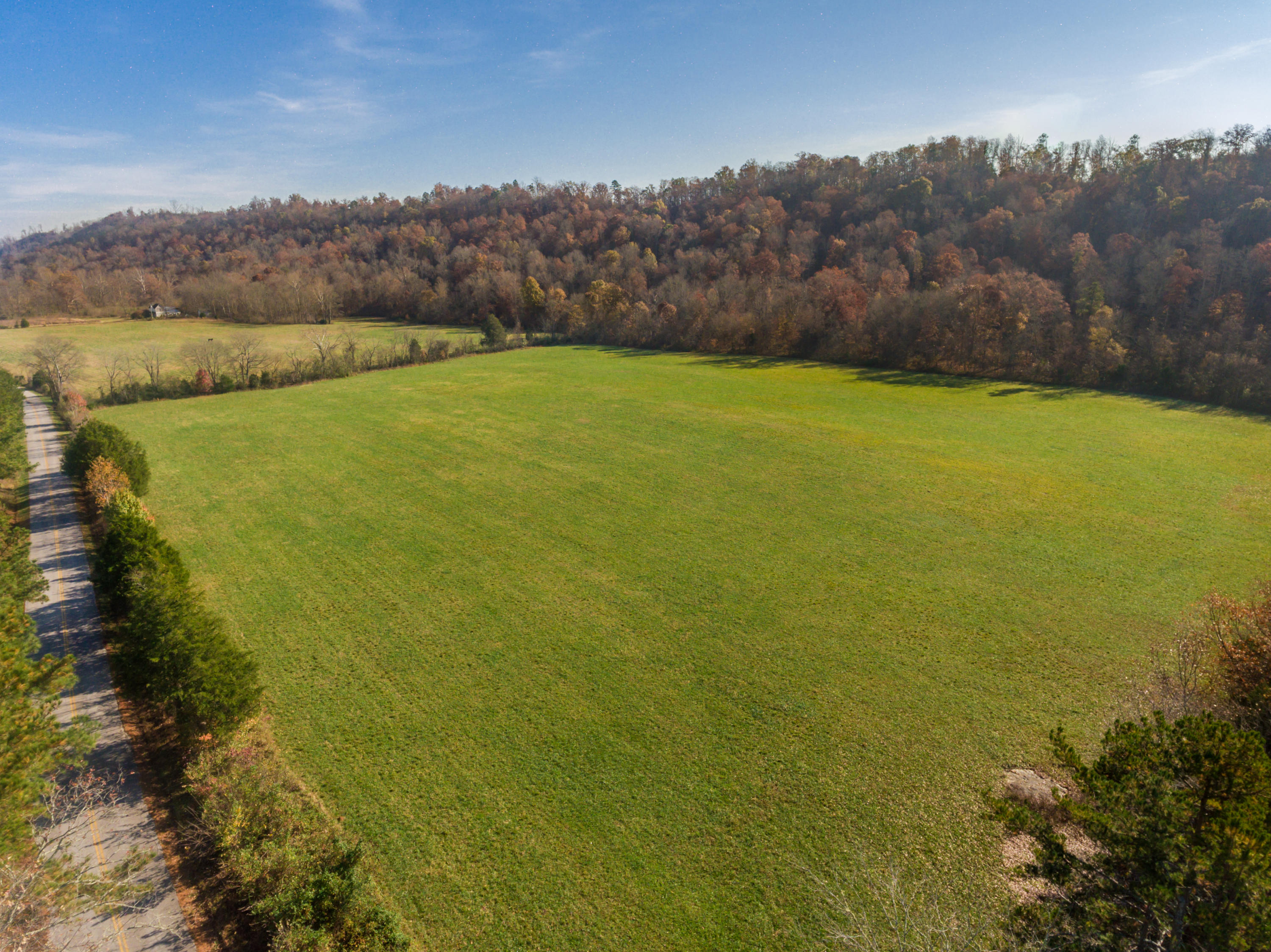437 Paint Rock Valley Road Philadelphia, TN 37846 - Photo 4 of 16 437PaintRockValley-2