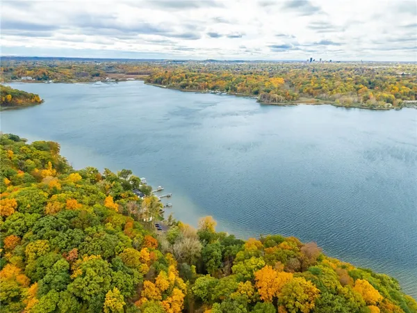 $1,750,000 | 70 Avalon Trail, Webster, NY 14580