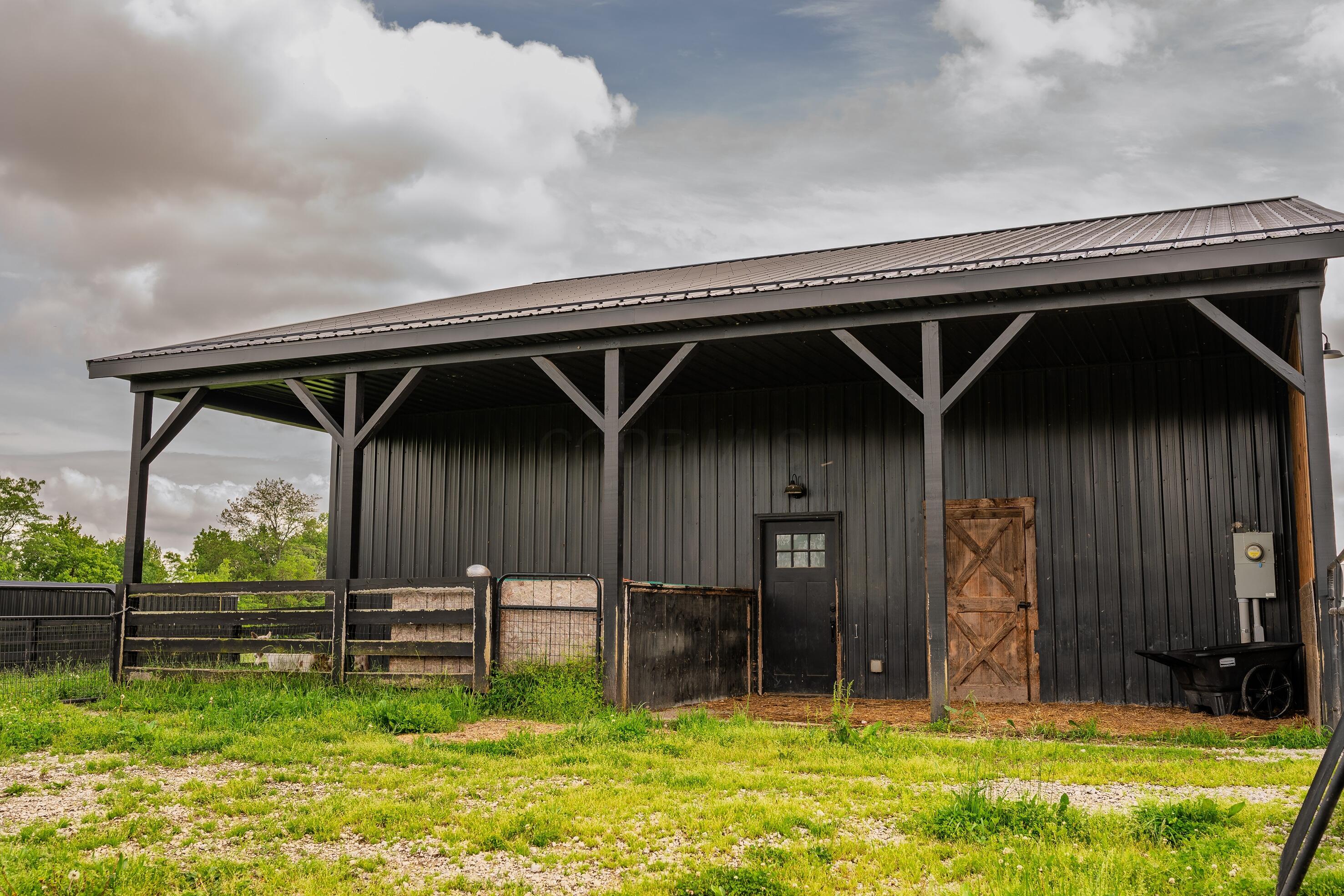 11200 Coontz Road Orient, OH 43146 - Photo 5 of 20 R1 (5)