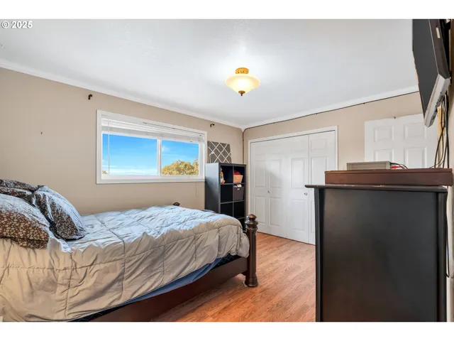 $440,000 | 3525 Royal Crest Drive East, The Dalles, OR 97058