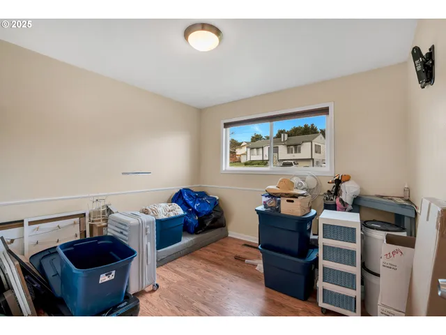 $440,000 | 3525 Royal Crest Drive East, The Dalles, OR 97058