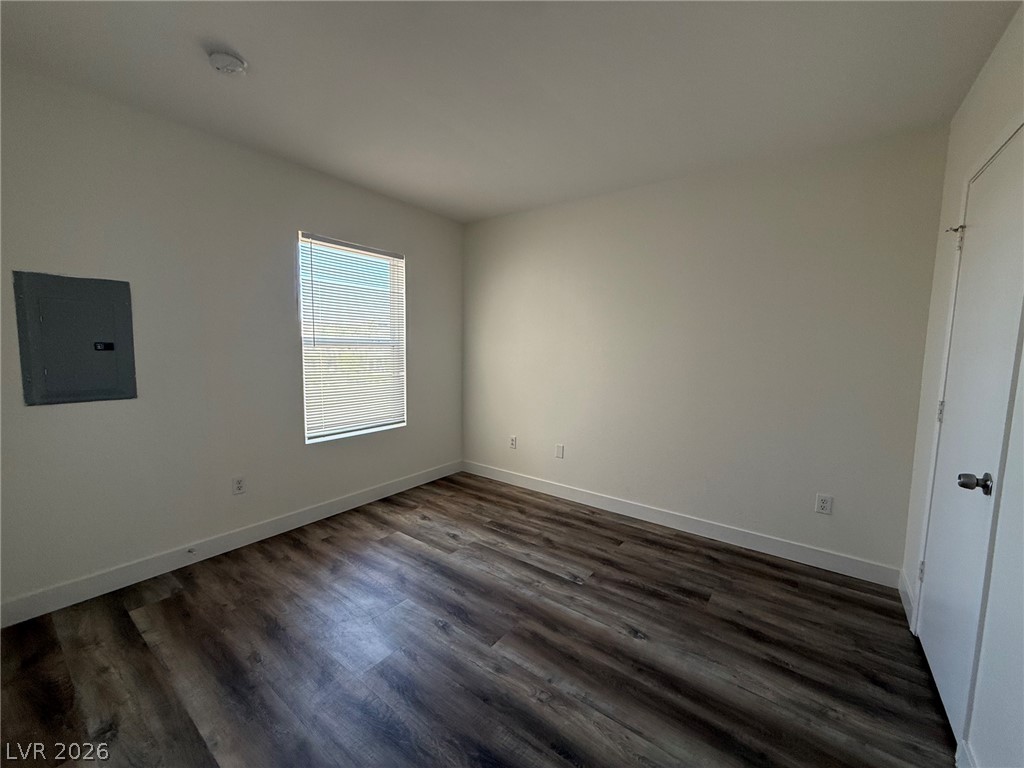 7255 West Sunset Road, Unit 2149 Las Vegas, NV 89113 - Photo 21 of 28 2 Suite Bedroom