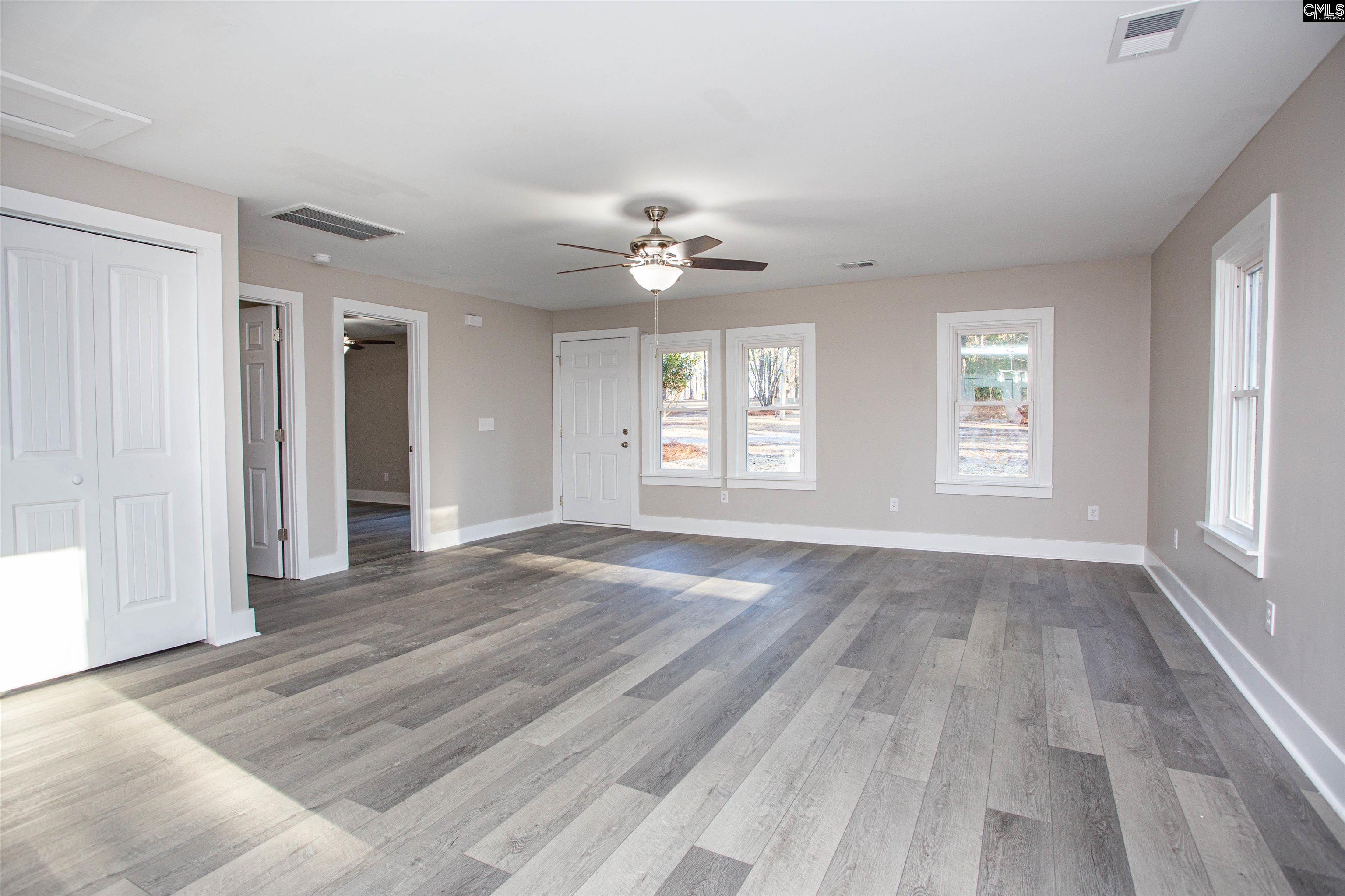 139 State Rd S-28-433 Camden, SC 29020 - Photo 5 of 33