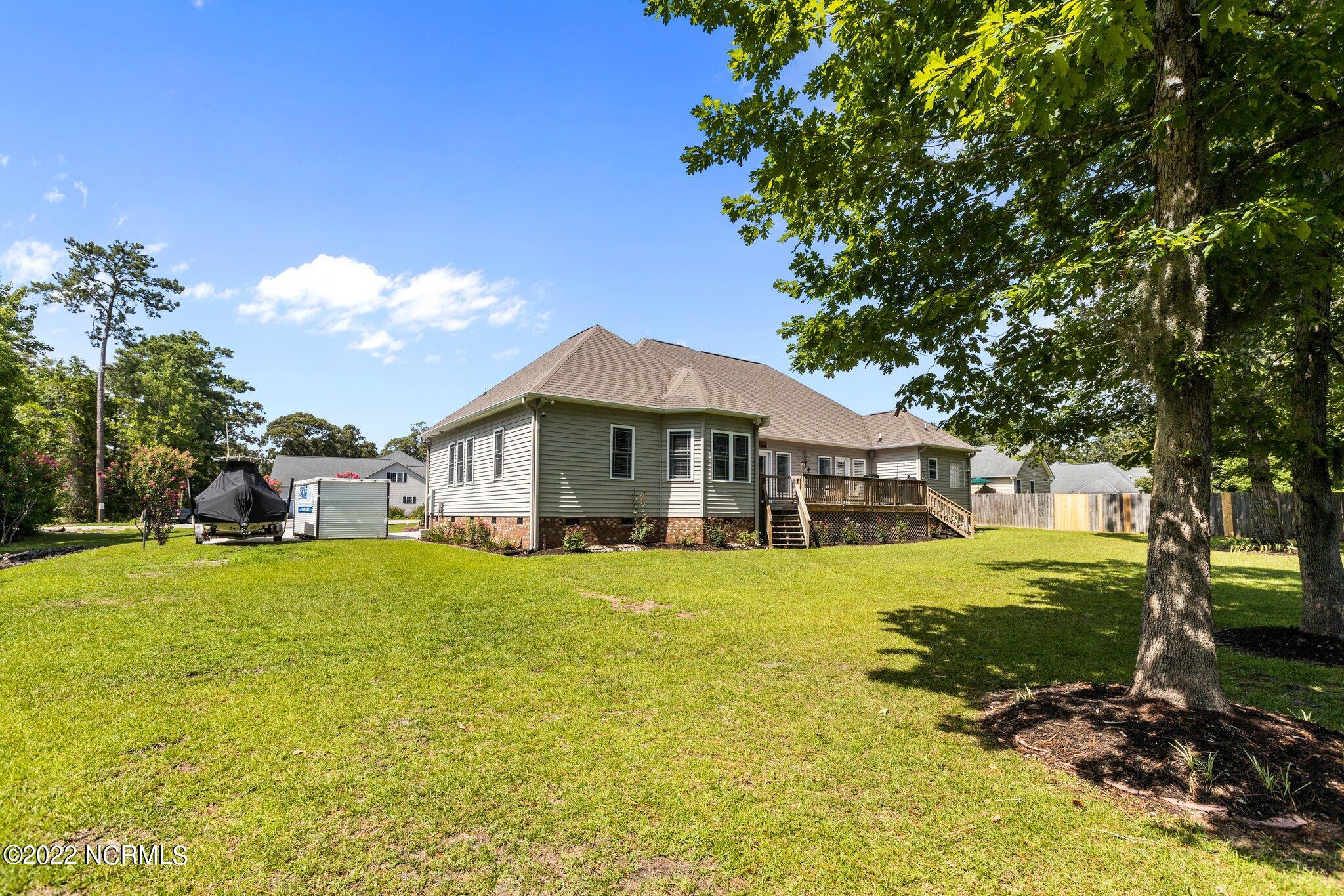 2412 Wild Turkey Road New Bern, NC 28562 - Photo 46 of 54 12-web-or-mls-2I3A0010