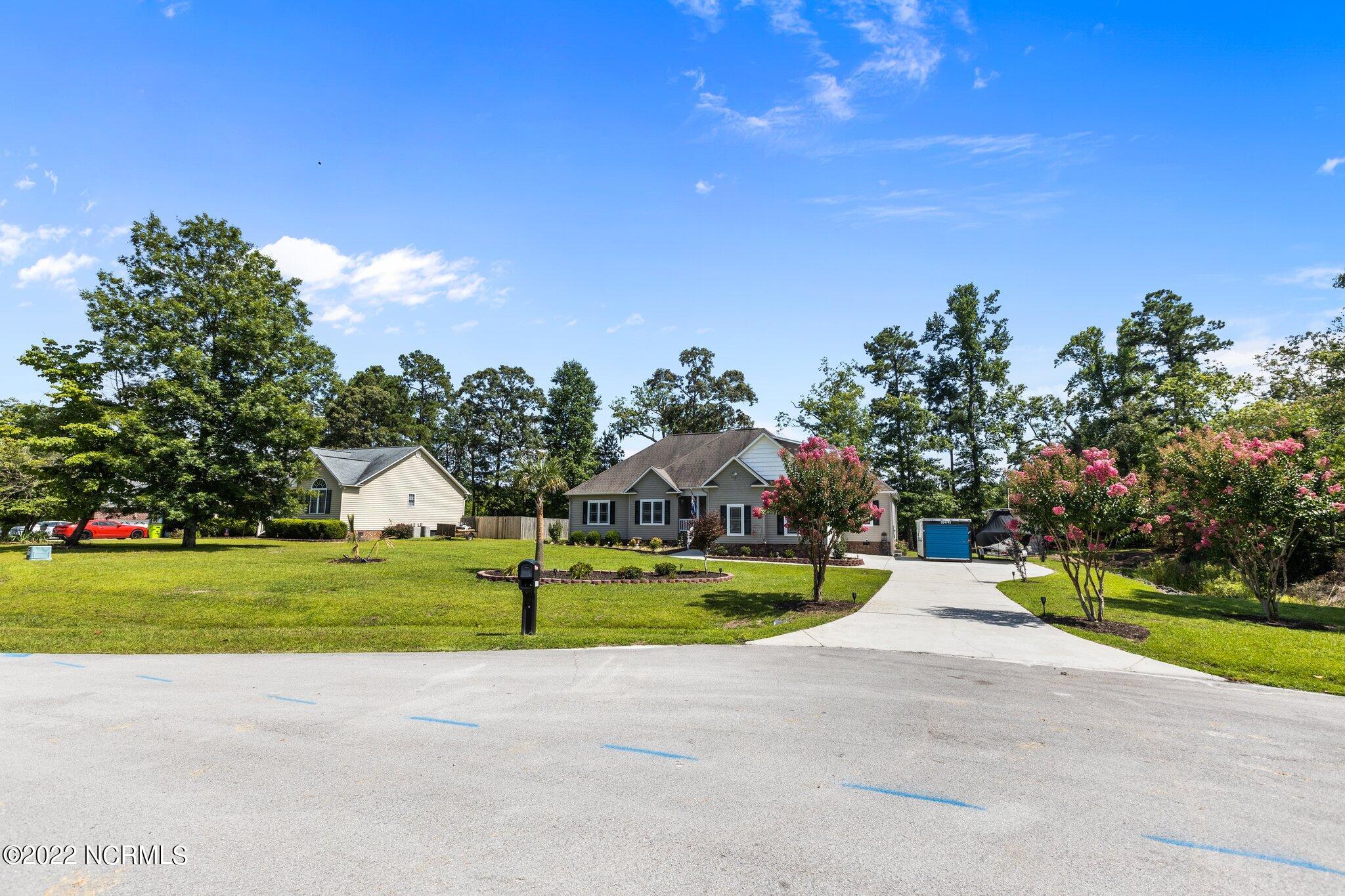 2412 Wild Turkey Road New Bern, NC 28562 - Photo 48 of 54 15-web-or-mls-2I3A0015