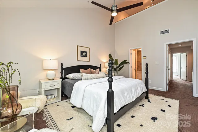 $699,900 | 333 West 7th Street, Charlotte, NC 28202