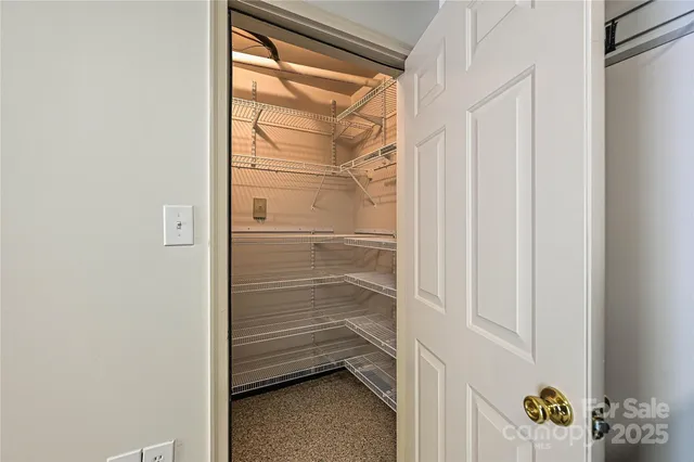 $699,900 | 333 West 7th Street, Charlotte, NC 28202