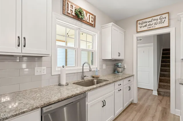 $550,000 | 8701 Highway 210, Four Oaks, NC 27524