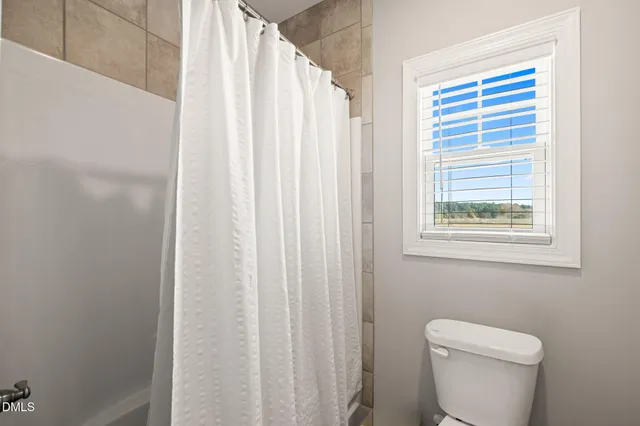 $550,000 | 8701 Highway 210, Four Oaks, NC 27524