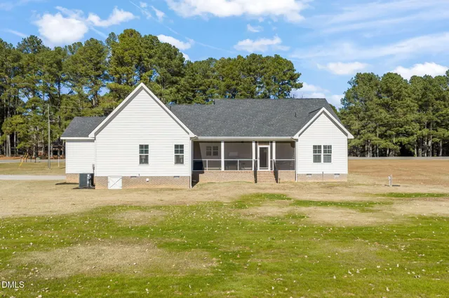 $550,000 | 8701 Highway 210, Four Oaks, NC 27524