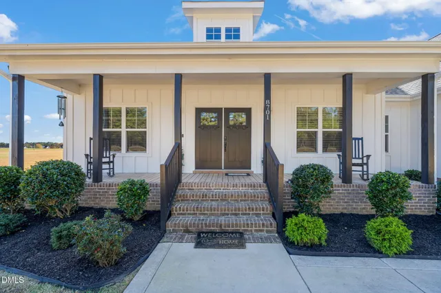$550,000 | 8701 Highway 210, Four Oaks, NC 27524