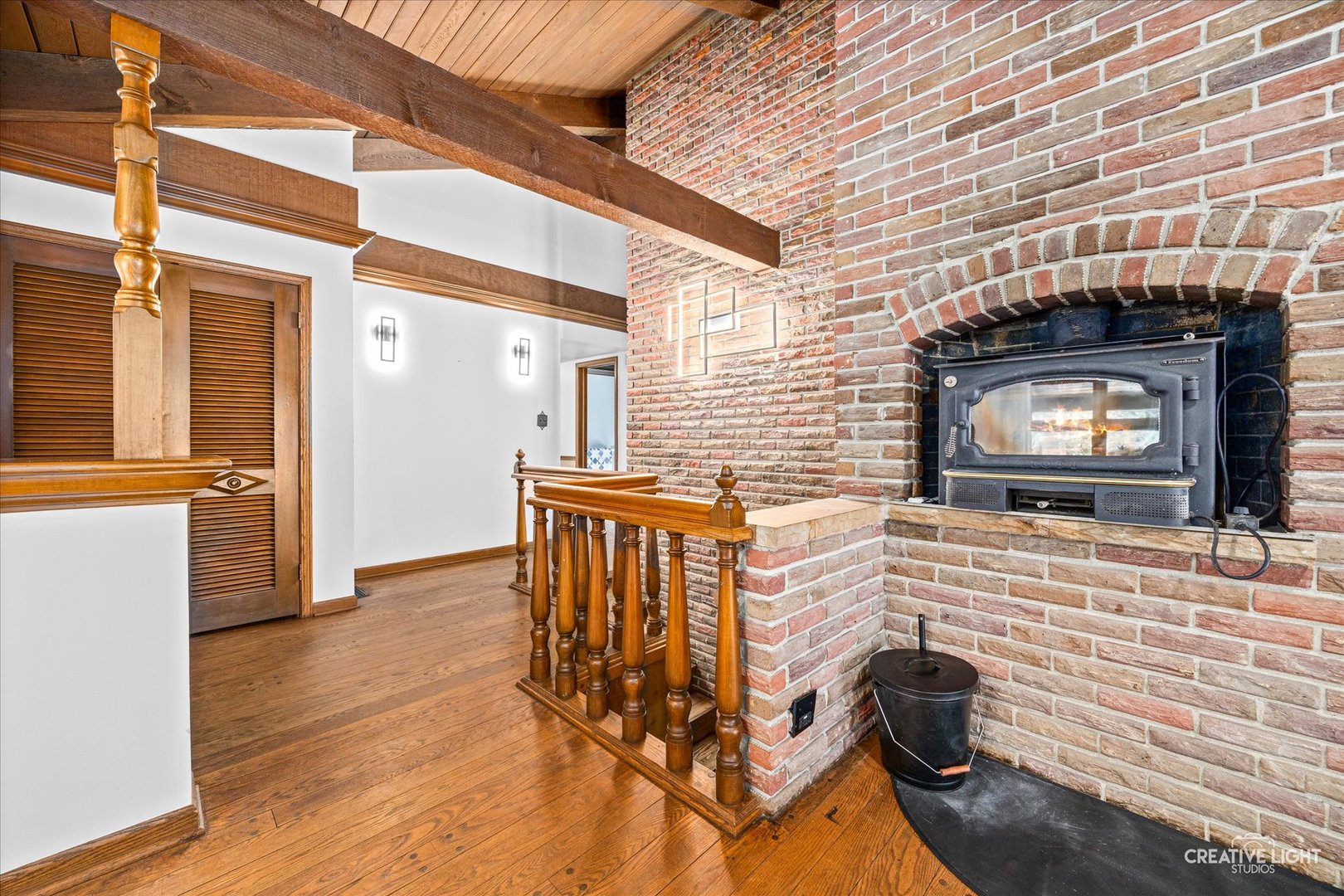 5N471 Billy Burns Road Wayne, IL 60184 - Photo 6 of 31 Gallery Image 6