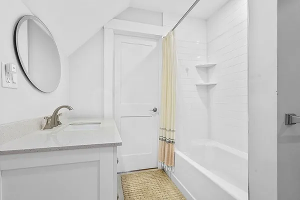 $999,000 | 41 A Sargent Avenue, Unit 2, Somerville, MA 02145