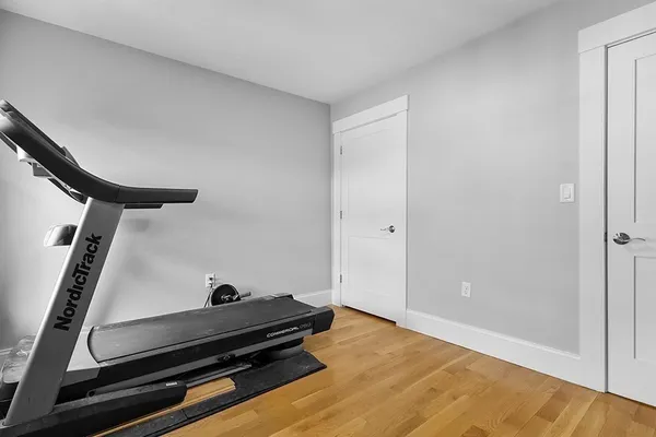 $999,000 | 41 A Sargent Avenue, Unit 2, Somerville, MA 02145