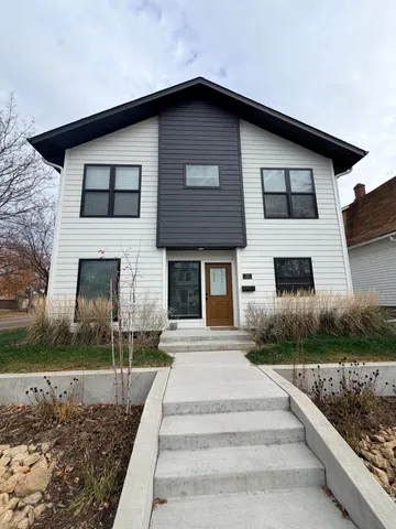 $2,600 | 131 West 46th Street, Minneapolis, MN 55419