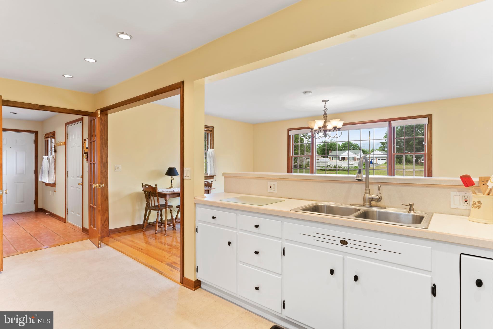 3049 Spring Road Carlisle, PA 17013 - Photo 10 of 60