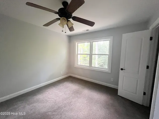 $1,517 | 414 Harbor Bay Drive, Elizabeth City, NC 27909