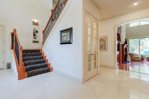 $1,098,000 | 1914 Aberdeen Avenue, Lubbock, TX 79407