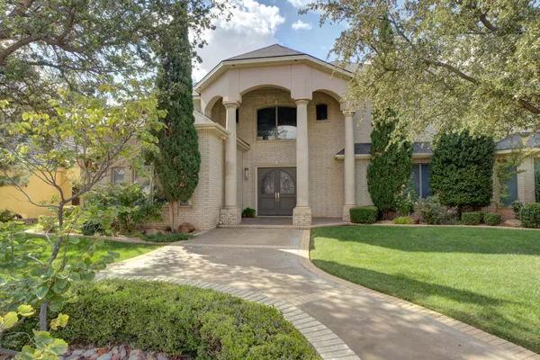 $1,098,000 | 1914 Aberdeen Avenue, Lubbock, TX 79407