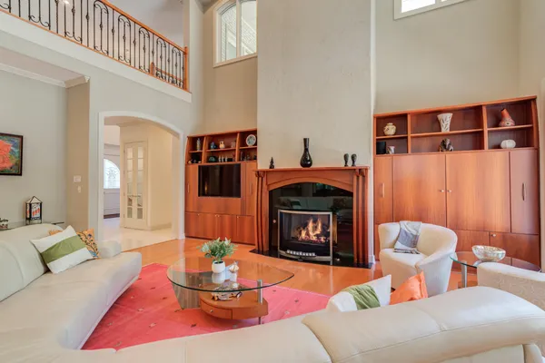 $1,098,000 | 1914 Aberdeen Avenue, Lubbock, TX 79407