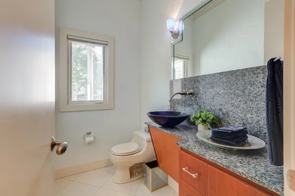 $1,098,000 | 1914 Aberdeen Avenue, Lubbock, TX 79407