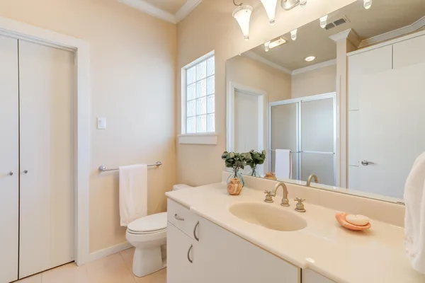 $1,098,000 | 1914 Aberdeen Avenue, Lubbock, TX 79407