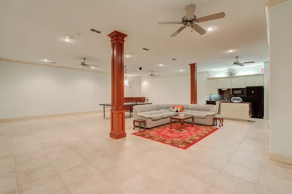 $1,098,000 | 1914 Aberdeen Avenue, Lubbock, TX 79407