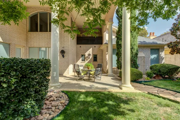$1,098,000 | 1914 Aberdeen Avenue, Lubbock, TX 79407